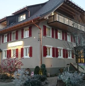 Hôtel Landgasthof Zum Pflug à Zell am Harmersbach Exterior photo