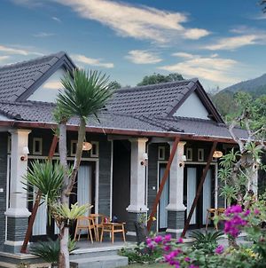 The Lava Bali Villa And Hot Spring Kintamani Exterior photo