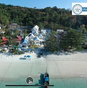 Pp Blue Sky Resort-Sha Plus Ko Phi Phi Exterior photo