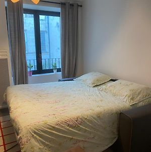 Appartement joli petit nid douillet en centre ville à La Rochelle  Exterior photo