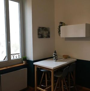 Appartement Petit studio, plein centre ville, grande terrasse à Bagnères-de-Bigorre Exterior photo