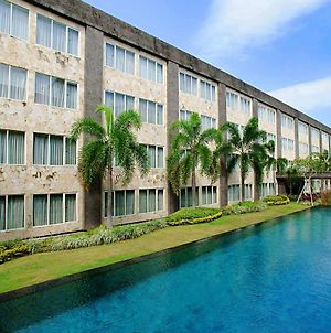 Aston Denpasar Hotel & Convention Exterior photo