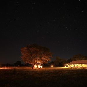 Hôtel Zawadi Camp à Serengeti Exterior photo
