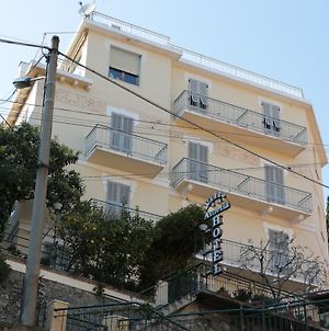 Hotel Villa Amelia Alassio Exterior photo