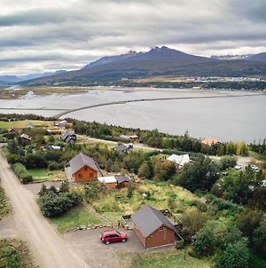 Villa Bjorkin - Cozy Cabin With Excellent View à Akureyri Exterior photo