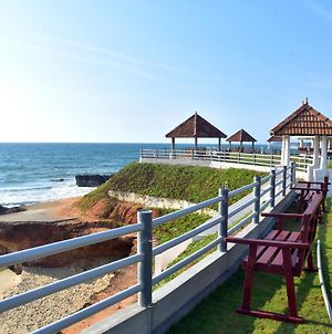 The Marine Pride Beach Resort & Spa Varkala Exterior photo