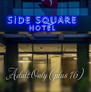 Side Square Hotel Exterior photo
