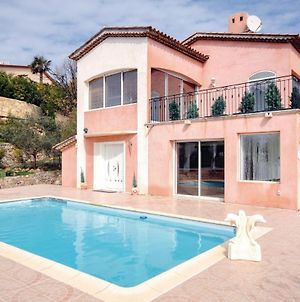 Nice Home In Les Adrets With 5 Bedrooms, Private Swimming Pool And Outdoor Swimming Pool Fréjus Exterior photo