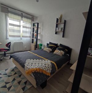 Appartement T2 tout confort- wifi- Le Montferrat 1 à Nevers Exterior photo