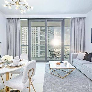 Lux Luxury Downtown Views Suite Dubaï Exterior photo