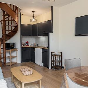 Appartement Au cœur des Remparts de Guérande: logement pour 4 Exterior photo