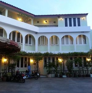 Casa Holiday Hotel Sha Phitsanulok Exterior photo