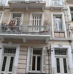 Appartement Όμορφο Διαμέρισμα Σε Διατηρητέο Κτίσμα Στην Αθήνα Exterior photo