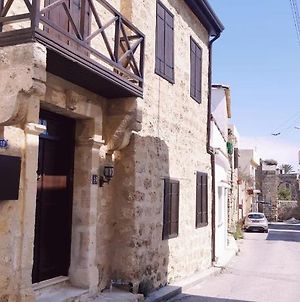 Appartement Malia Fountain House à Famagouste Exterior photo