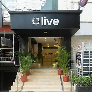 Hôtel Olive Rest House Road By Embassy Group à Bangalore Exterior photo