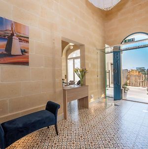 Hôtel Georges Boutique Living à Xagħra Exterior photo
