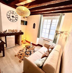 Appartement Cozy Flat At 10 Min Walk From Blois Castle Exterior photo