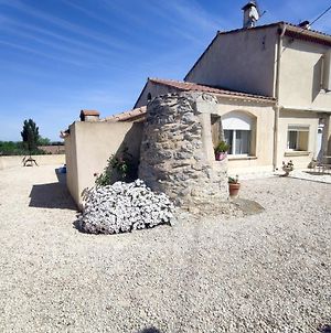 Villa Margaillan - très belle maison avec parking, jardin et clim à Arles Exterior photo