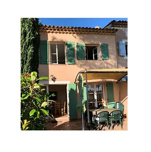Les maisons et villas de Pont Royal en Provence - maeva Home - Maison pour 6 Per Mallemort Room photo