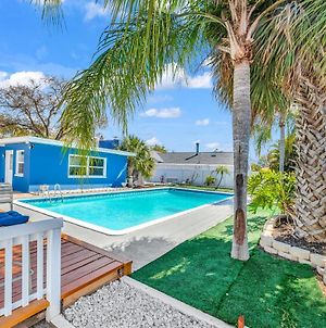 Hgtv - The Blue Villa - Rewarded Luxury Clearwater Largo Exterior photo