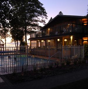 The Shallows Resort Egg Harbor Exterior photo