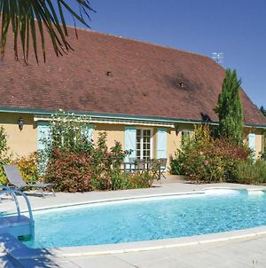 Nice Home In Montignac With 3 Bedrooms, Wifi And Outdoor Swimming Pool Exterior photo