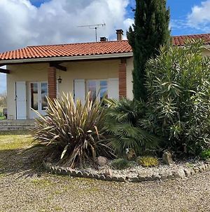 Villa Maison chaleureuse avec un grand jardin verdoyant à Bourgougnague Exterior photo