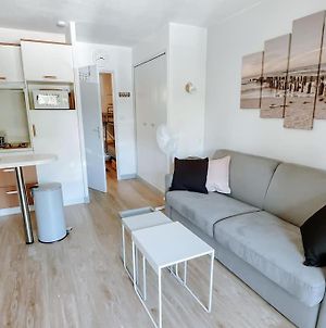 Appartement coquet studio cabine entre mer&pinède -KNOCK'IN - ST-CYR-SUR-MER à Saint-Cyr-sur-Mer Exterior photo