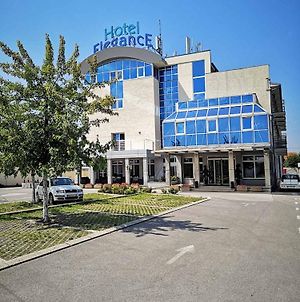 Hôtel Elegance à Belgrade Exterior photo