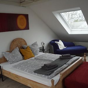 Appartement Kunst Und Bergbauflair An Der Ruhr - Inklusive Netflix & Prime à Bochum Exterior photo