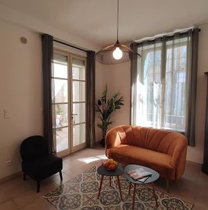 Appartement NOUVEAU - LE NID - Terrasse - Centre-Ville - Climatisation à Avignon Exterior photo