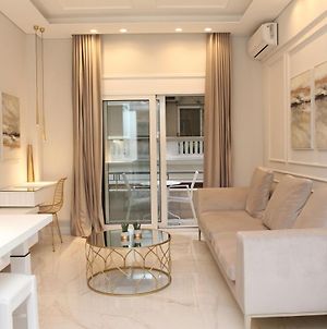 Appartement Adri & Marg Luxury Living à Athènes Exterior photo