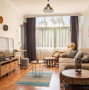 Appartement Delightful Flat With Central Location And Balcony In Karsiyaka à İzmir Exterior photo