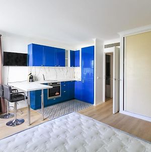Appartement LUMINEUX Studio de 29m avec WIFI proche de PARIS à Issy-les-Moulineaux Exterior photo