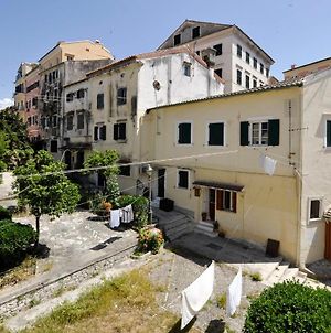 Appartement Sarantis Gallery à Corfu  Exterior photo