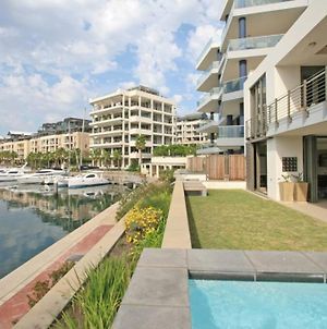 Outstanding V&A Marina Waterfront Apartment Le Cap Exterior photo
