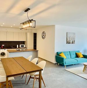 Brand New 2 Bedrooms With Parking And Terrace - 142-96 Luxembourg Exterior photo