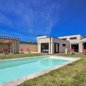 Awesome Home In Montlimar With Outdoor Swimming Pool, Wifi And Private Swimming Pool Montélimar Exterior photo