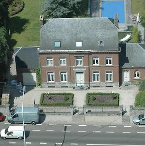 Appartement A Côté, c'est aussi chez vous ! à Namur Exterior photo