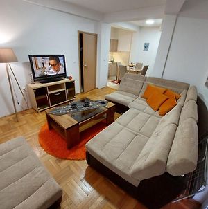 Appartement Sebilj Apartman à Novi Pazar Exterior photo