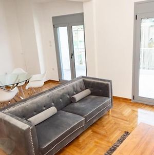 Sunny 2 Beds Spacious Fully Air Conditioned Apartment Athènes Exterior photo