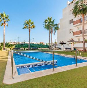 Amazing Apartment In Motril With 3 Bedrooms, Wifi And Outdoor Swimming Pool Exterior photo