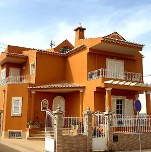 Dona Ana Guesthouse Lagos Exterior photo