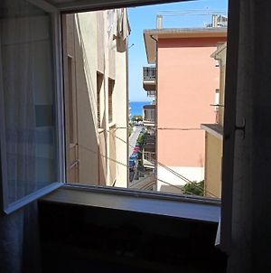 Appartamento Bergamo Laigueglia Exterior photo