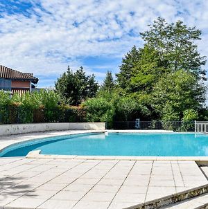 Stunning Apartment In Marciac With 1 Bedrooms And Outdoor Swimming Pool Exterior photo