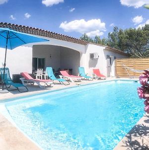 Nice Home In Villecroze With Outdoor Swimming Pool, Wifi And 3 Bedrooms Exterior photo