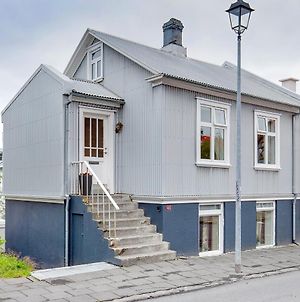 Live As Locals Apartments Reykjavik Exterior photo