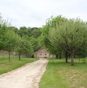 Gîte de la vallée Saint-Hilaire-la-Gravelle Exterior photo