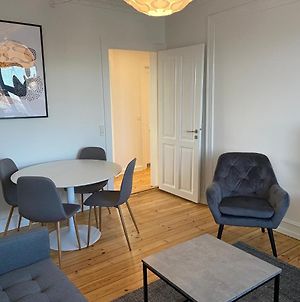 Lovely And Homey Apartment At Frederiksberg Copenhague Exterior photo