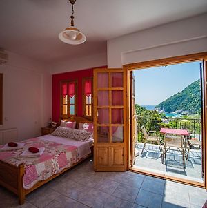 Appartement Cherry House In Damouchari With A Sea View - Delicious Houses Exterior photo